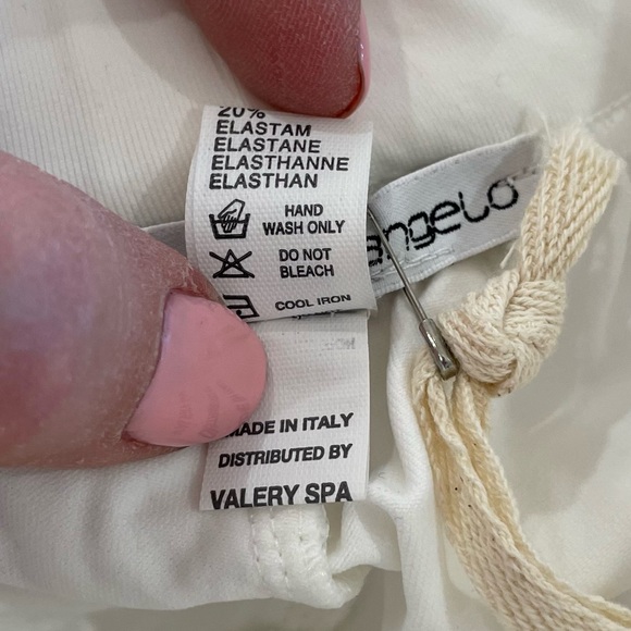 COPY - Raffaela Dangelo Shorts - Picture 5 of 9